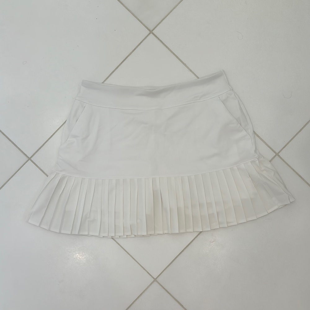 Under Armour White Pleated Tennis Mini